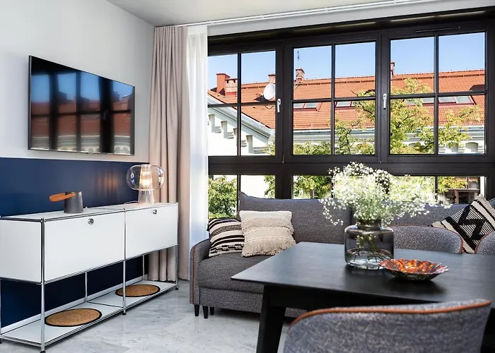 H11 Aparthotel