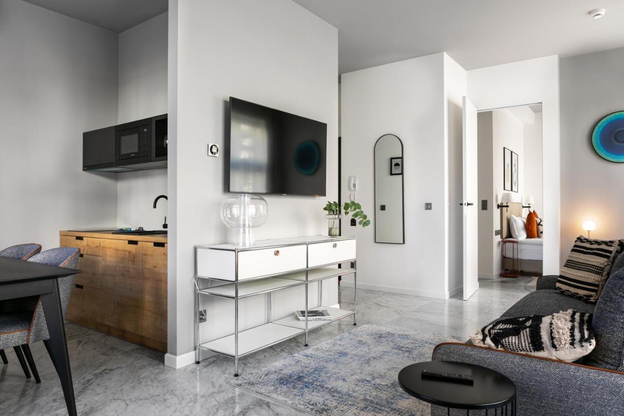 Aparthotel H11