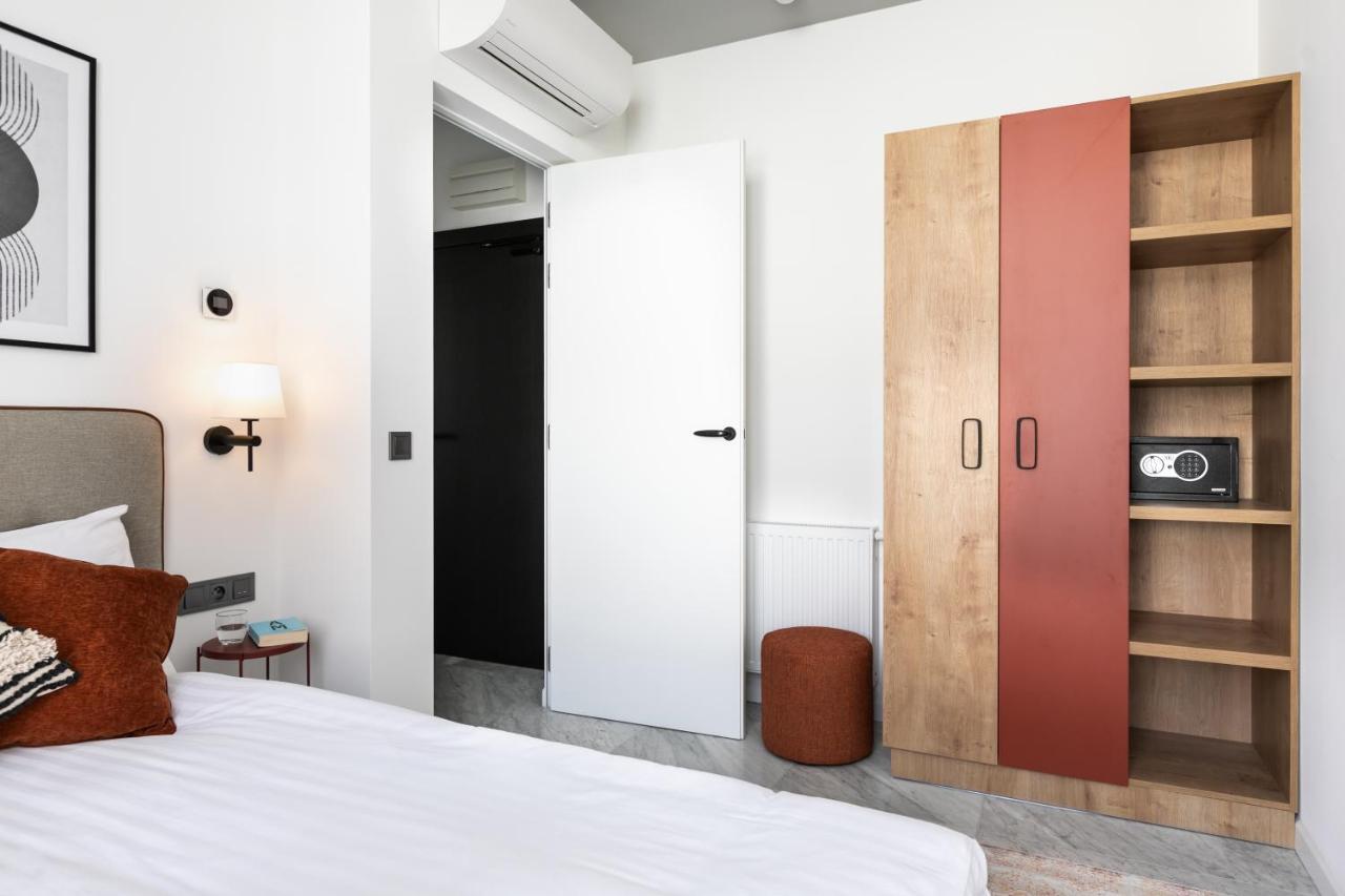 H11 Aparthotel