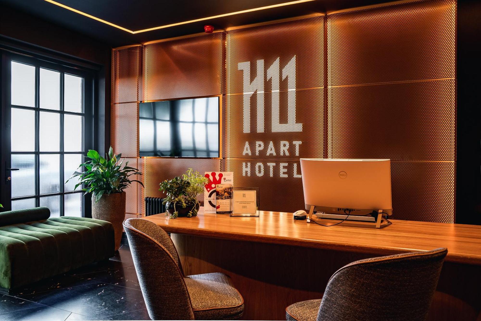 H11 Aparthotel 5*