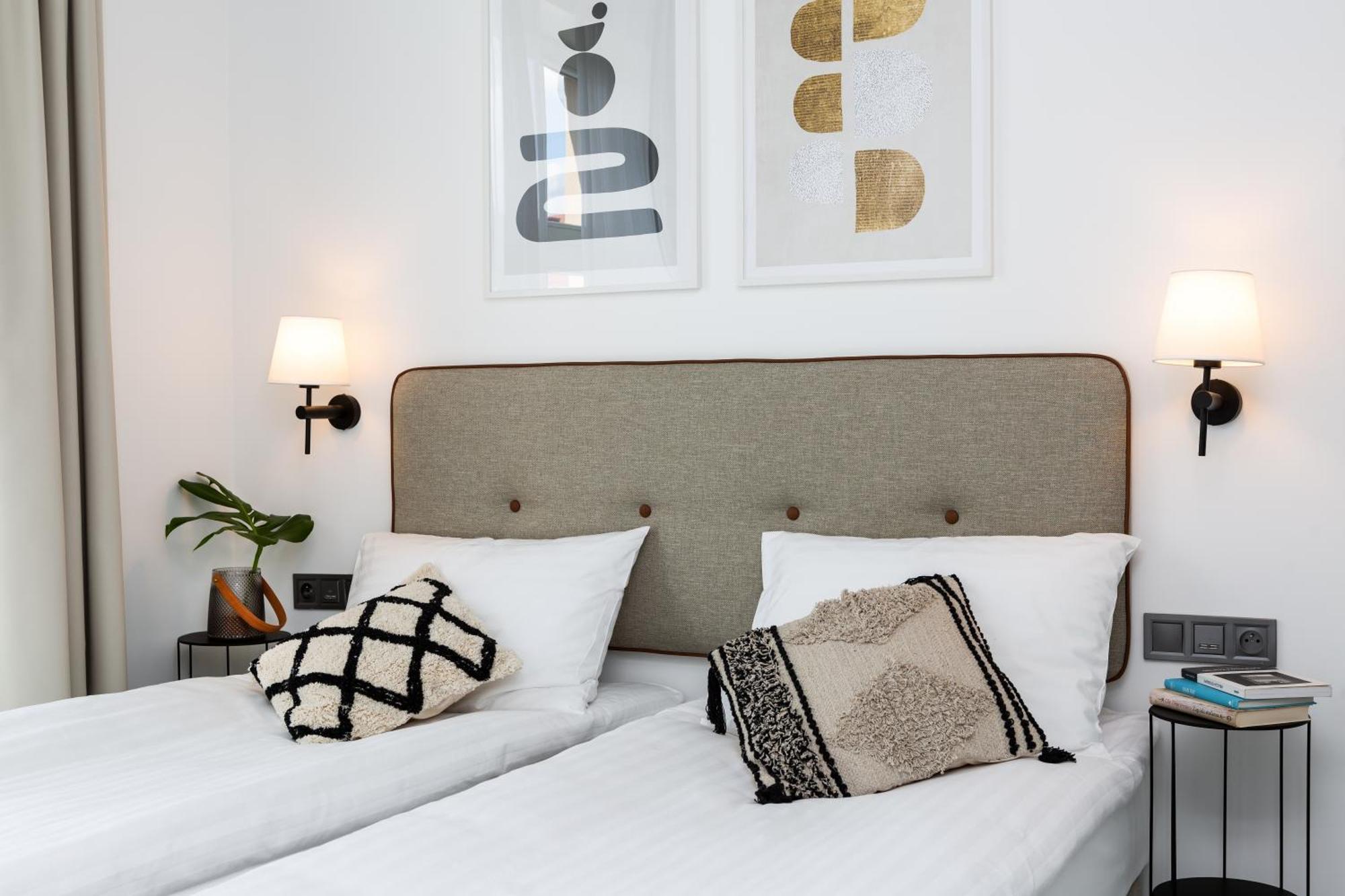 H11 Aparthotel Krakow